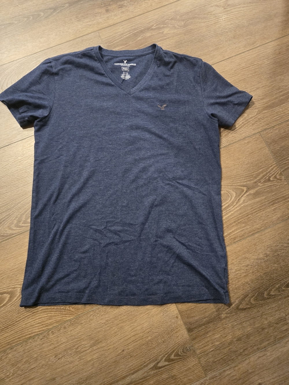 American Eagle Outfitters Navy V-Neck Tee